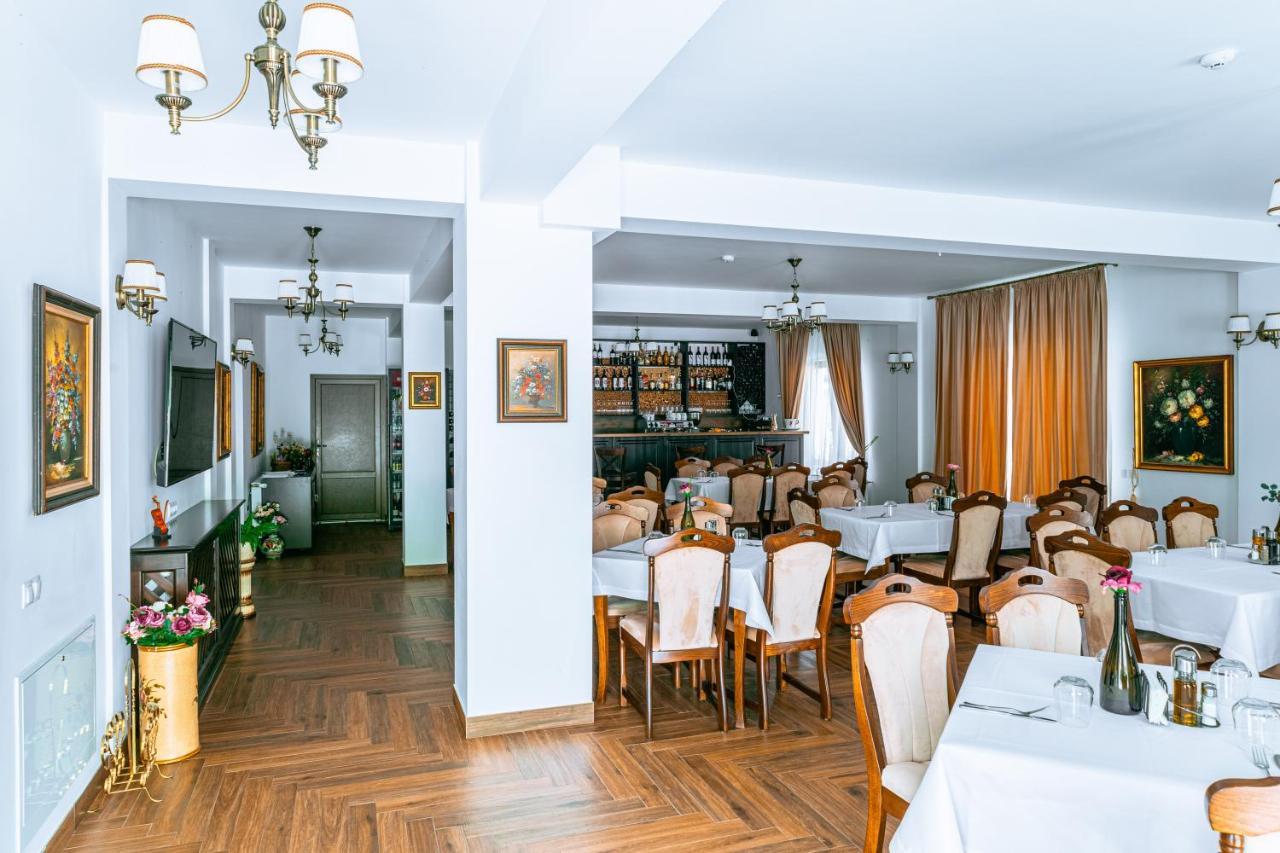 Vila Venus Sînmartin Kültér fotó