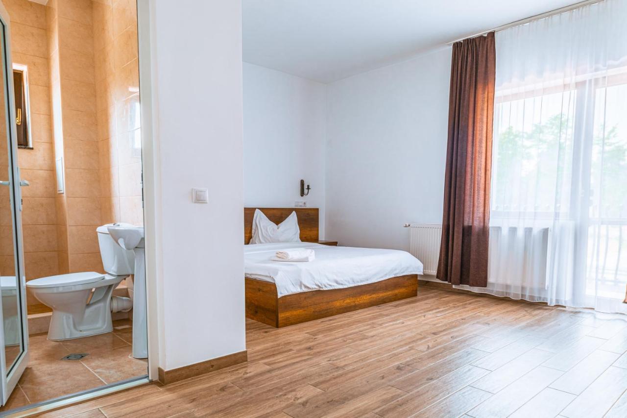 Vila Venus Sînmartin Kültér fotó
